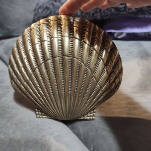 Gold Shell Decorative Accent